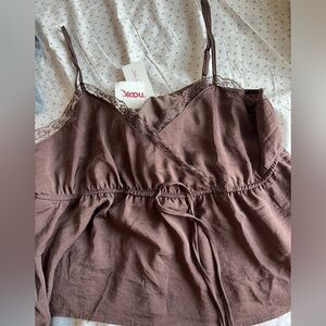 brown lacey top